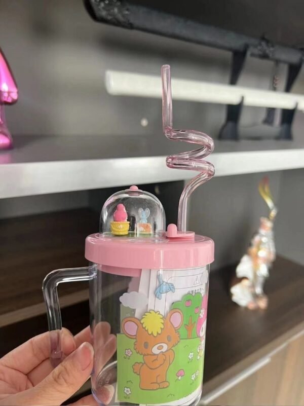 Cute and thickened glass Hello Kitty Melody cartoon rotating children's water cup clinking cup straw cup