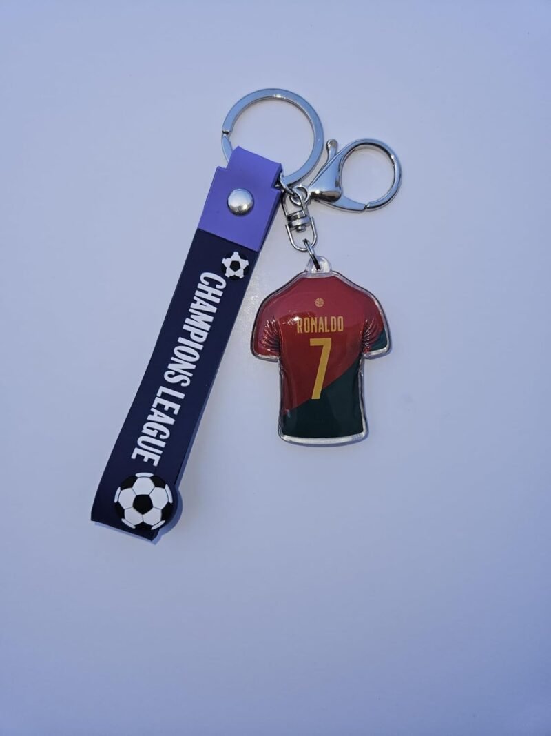 61cIDyxoacL._AC_SL1500_ Smiling Portugal CR7 Ronaldo Keychain