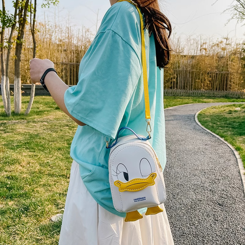 Donald Duck handmade DIY bag worn outdoors